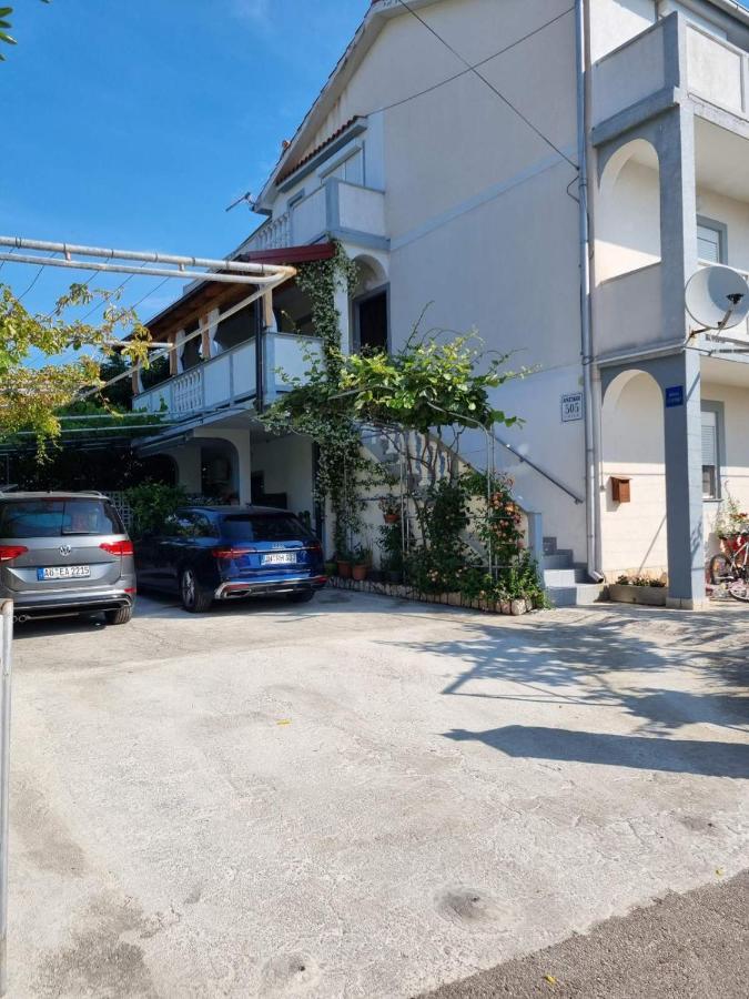 Appartement Ljubica & Ante Paparic à Lopar Extérieur photo